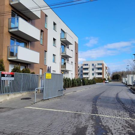 14 Apartament Ptak Szpital Kopernika Szpital Matki Polki Mandoria Orientarium Atlas Arena Plac Zabaw - Zamojska 20A M14 Parking Bezplatny Lodz  Exterior photo